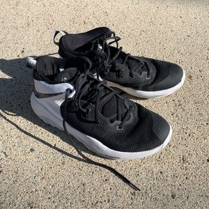 Brand new basketball Nike shoes 9⭐️